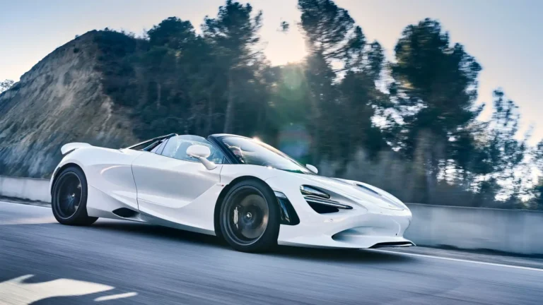 McLaren 750S Spider: Öppen för den ultimata körglädjen