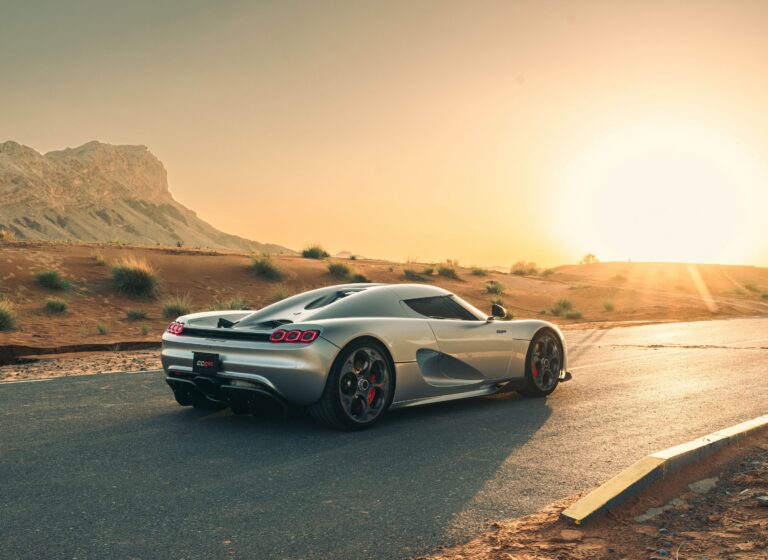 Koenigsegg CC850 – Kraft möter vikt i strävan efter optimal prestige