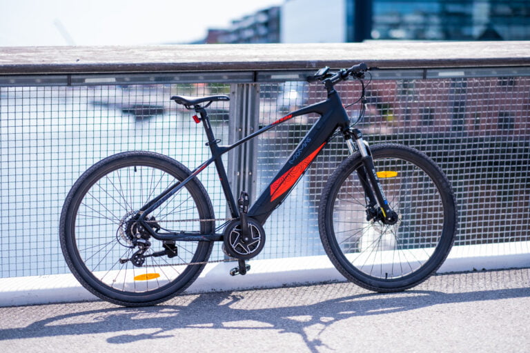 Momas Jason: Elcykeln som levererar på Räckvidd, komfort & kvalitet!