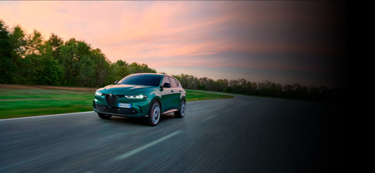 Bästa erbjudandet på laddhybriden Alfa Romeo Tonale PHEV Q4 Veloce – Familjebilen med Komfort, Prestanda & Elegans!