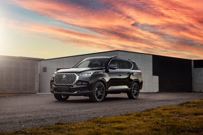 KGM Sverige Ställer Ut både Pickupen Musso Grand & Suven Rexton på Trollhättan Motorfestival 1-2 Juni!