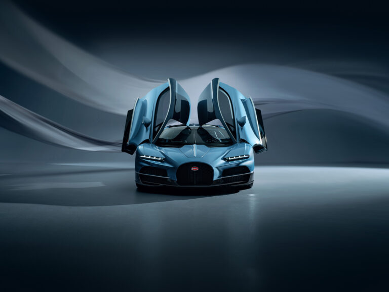 Bugatti Tourbillon – Hybrida Supersportbilen med V16 Motor & 1800 Hästkrafter!