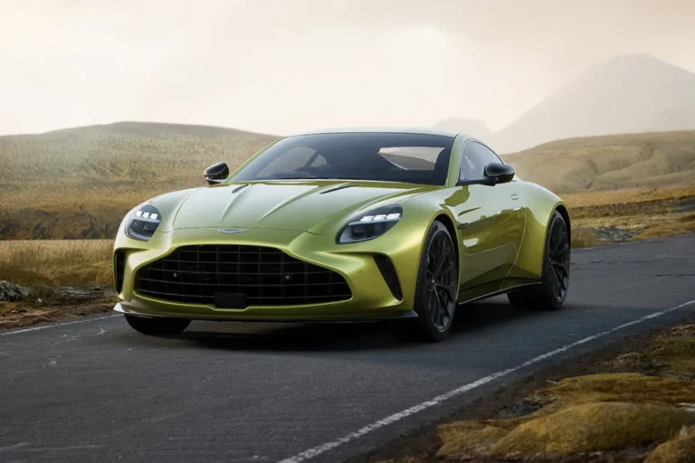 Aston Martin Vantage – Elegans och Prestanda i ett Kraftpaket!