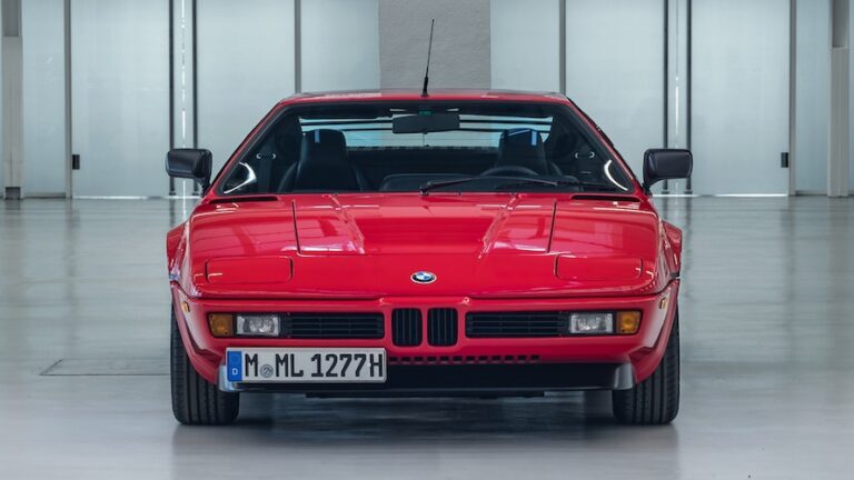 Vintagefeber med Peder: BMW M1 – En Legend Bland Sportbilar: Jämförd med Samma Eras Ikoner!