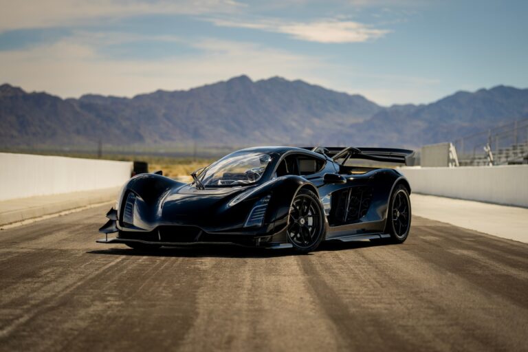 Czinger 21C Blackbird – Den Ultimata Hyperbilen Inspirerad av SR-71
