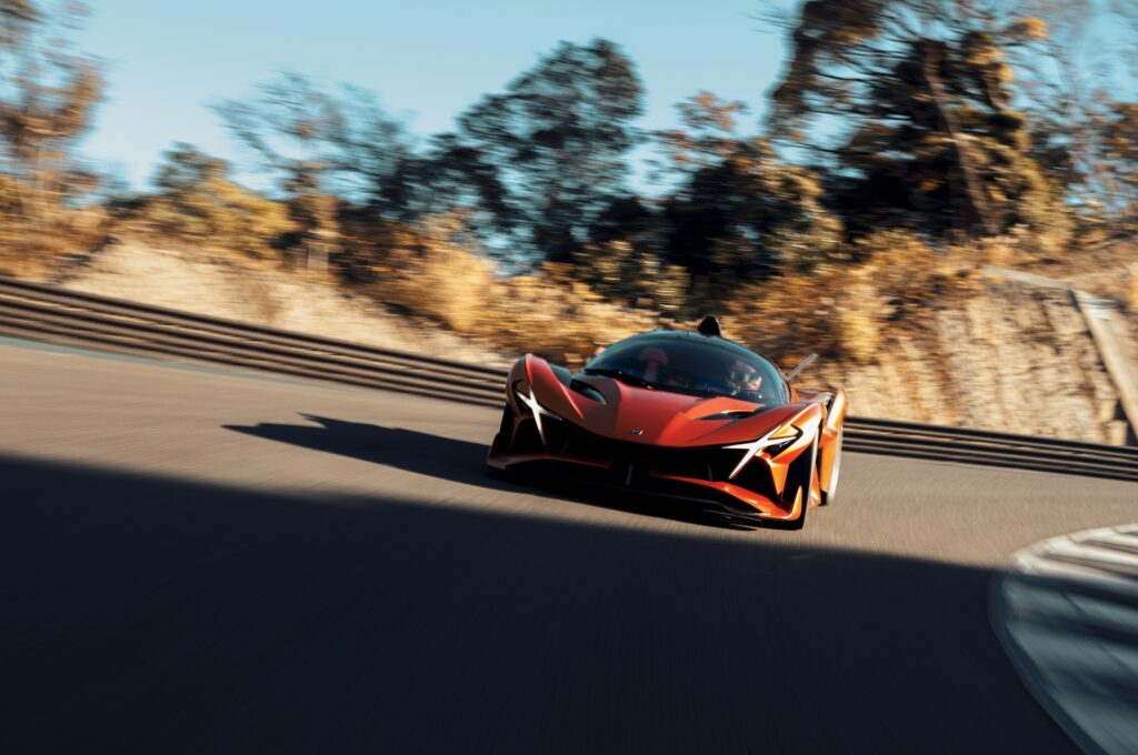 Apollo EVO – 0-100 Under 2,9 Sekunder Med Brutala V12:an!