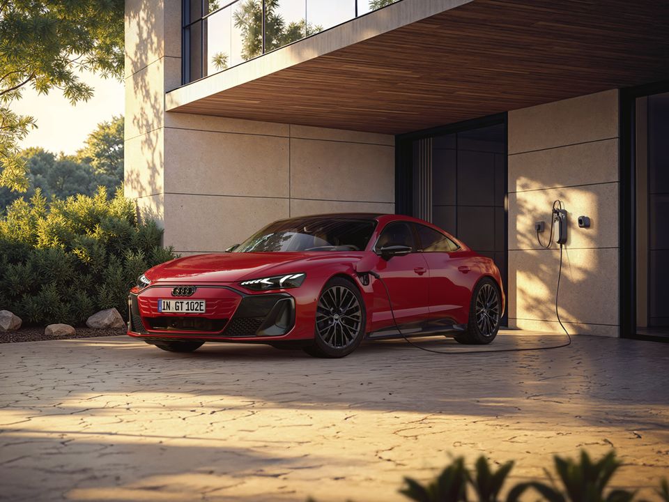 Audi E-Tron GT Quattro – Elektrisk Gran Turismo Med Räckvidd & Elegans