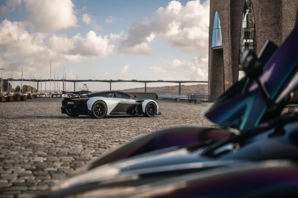 Zenvo Skapar Världens Starkaste Produktions-V12 Föds i Danmark